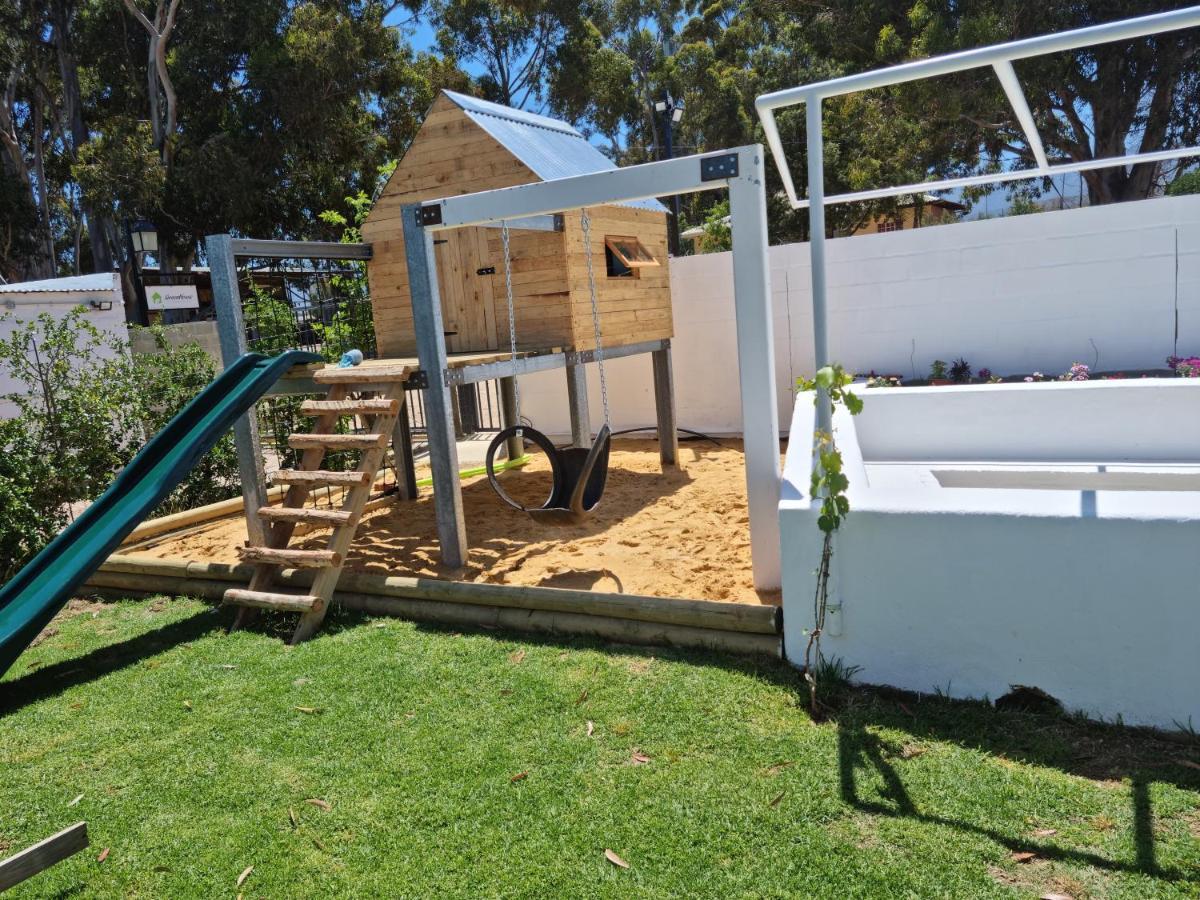 Greenhouse Accommodation تولباغ المظهر الخارجي الصورة